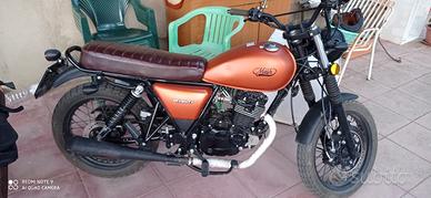Moto Mash 125 4T