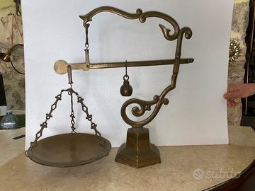 Bilancia in ottone