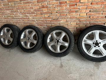 Cerchi con le gomme 19