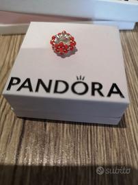 Charm Pandora oceano color corallo
