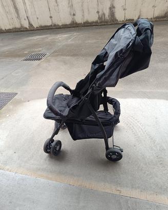 Passeggino leggero hauk