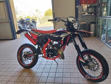 Beta motard 50