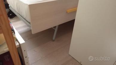 Letto singolo e supplementare con materassi