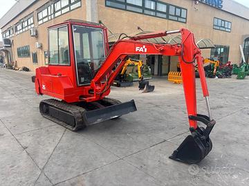 Escavatore 25 Qli FAI