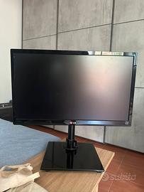 Monitor pc  IPS led + supporto regolabile