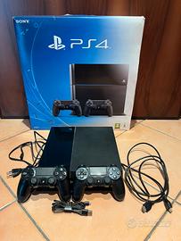 Play station 4 completa con scatola