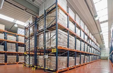 Scaffalatura/scaffal industriale Mecalux Push Back