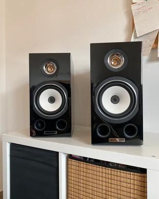 Triangle Comète Black Gloss + coppia cavi 3 metri