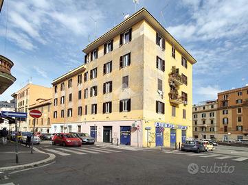 2 LOCALI A ROMA