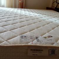 Materasso matrimoniale - per dormire- NUOVO 