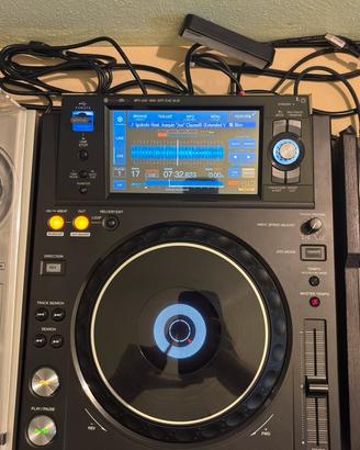 Coppia di lettori Pioneer Dj Xdj 1000 mk2