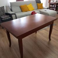 Tavolo in legno arte povera e sedie