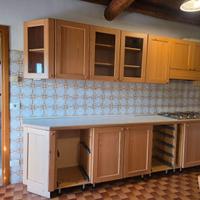 Cucina in legno di pino massiccio svedese