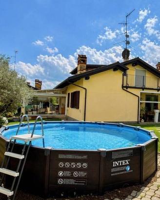 Villa di 158 m² con 2 locali e box auto doppio a O