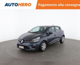 RENAULT Clio PA24339
