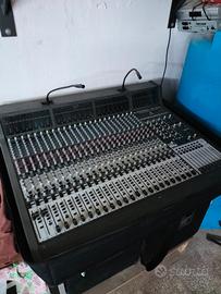 mixer behringer 48 canali