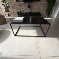 Tavolino moderno in ferro colore nero