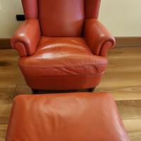  Poltrona frau con il suo pouf