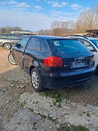 audi A3 TDI 4x4 2009 ricambi con documenti 
