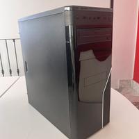 PC fisso WIN10 – SSD 500GB, 4GB RAM –uso base