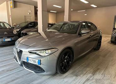 Alfa Romeo Giulia 2.2 Turbodiesel 210 CV AT8 AWD Q