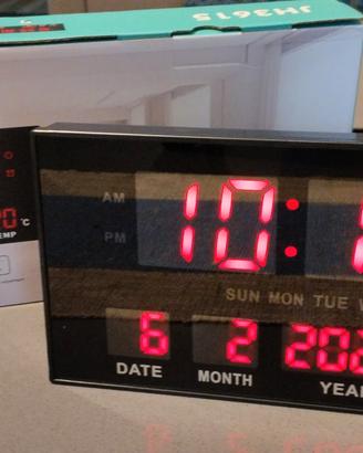 orologio digitale da muro 