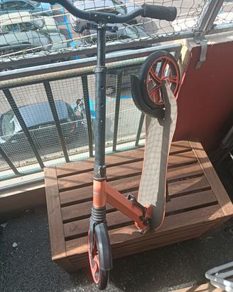 monopattino sportivo non elettrico da monoskater