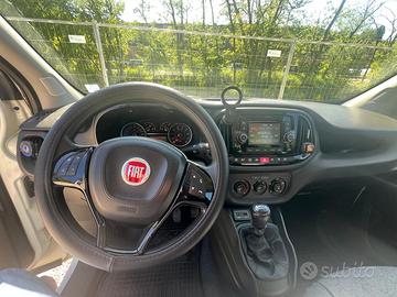 FIAT DOBLO' ANNO 2016
