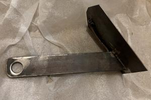 Porta targa laterale artigianale per HD softail