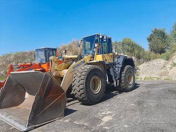 Pala gommata Komatsu WA 470.6