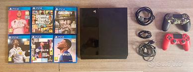 PS4 500GB + 2 Controller Originali + 6 Giochi