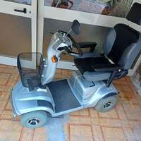Scooter elettrico per anziani