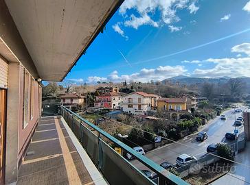 Luminoso appartamento a pochi passi dal centro