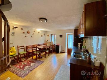 Appartamento di 80 m² con 4 locali a Campiglia Cer