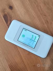 Modem 4G+ Portatile Wi-Fi con SIM e Touchscreen –