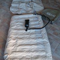 2 MATERASSINI GONFIABILI INTEX CON POMPA