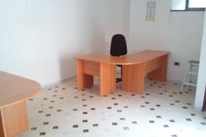 Pronto all'uso, UFFICIO, STUDIO, NEGOZIO