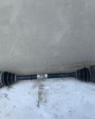 Semiasse posteriore sx BMW 3 VI (F30, F80) [ 2011 