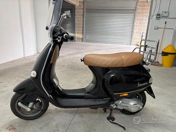 Piaggio Vespa ET4 150 anno 2000 (Leader)