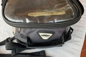 Borsa magnetica per moto