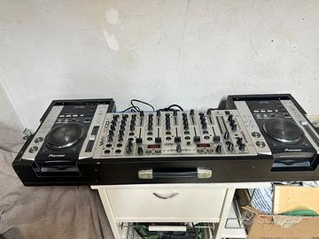 Console cdj pioneer 200 e mixer