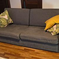 divano Ikea kivik