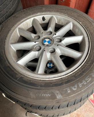Cerchi bmw in lega r15