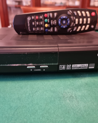 Ricevitore satellitare Clarke-Tech 2500 Plus