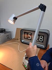 lampada scialitica professionale