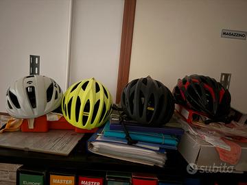 4 caschi per bici da corsa o mtb