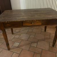 Tavolo in legno