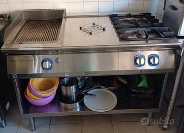 FRY TOP + DUE FUOCHI "ELETTROLUX" PROFESSIONALE.