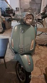 Vespa primavera 125 anniversario 70 anni