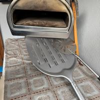 Forno pizza Gozney Roccbox con doppio brugiatore.